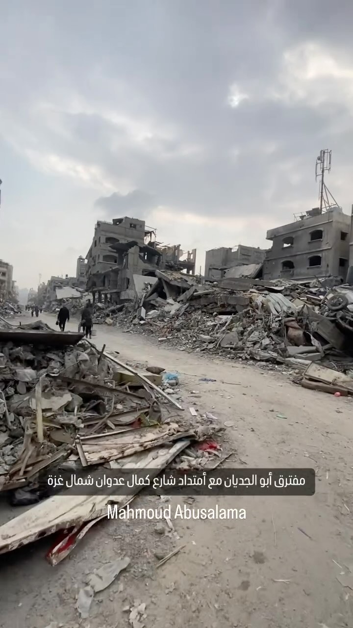 a-short-tour-shows-the-massive-destruction-in-beit-lahya,-north-of-gaza-strip.-by-@almajd-free

دمار-كبير-في-مدينة-بيت-ل…