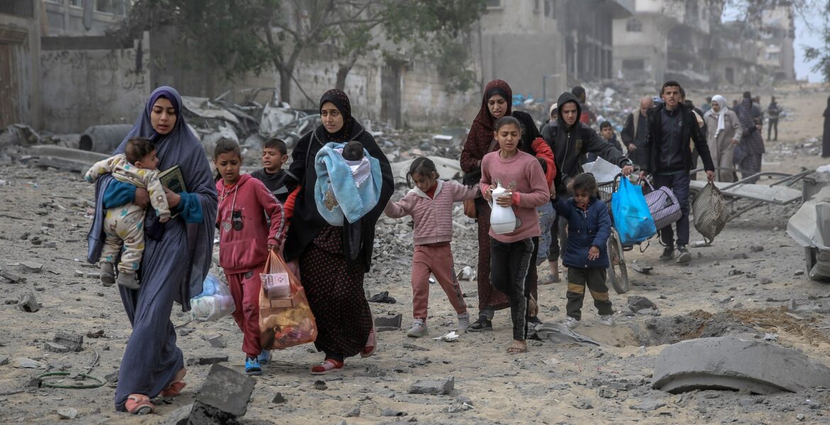 photos:-gaza-hunger-warnings-grow-as-hopes-build-for-ceasefire