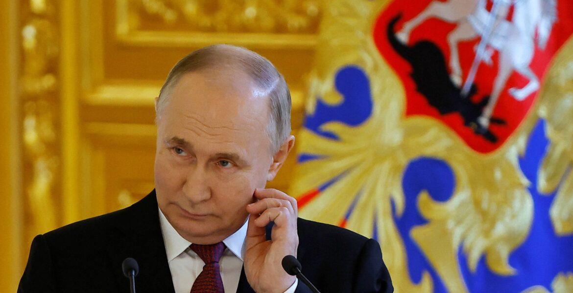 ‘record-falsification’:-kremlin-critics-decry-vote-won-by-russia’s-putin