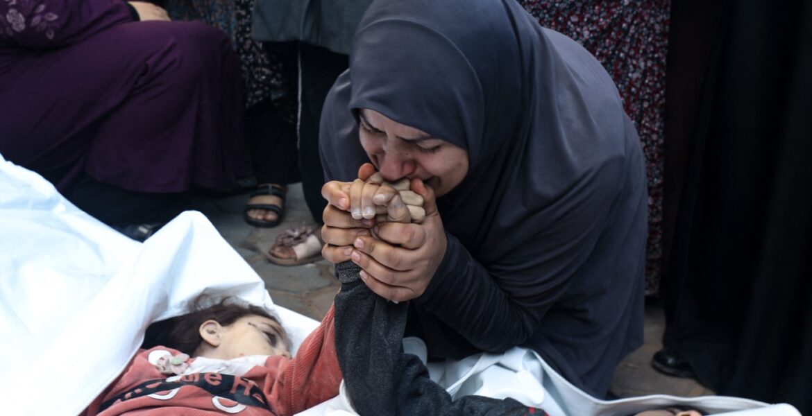 war-on-gaza:-palestinian-mothers-express-hope-and-fear-on-mother’s-day