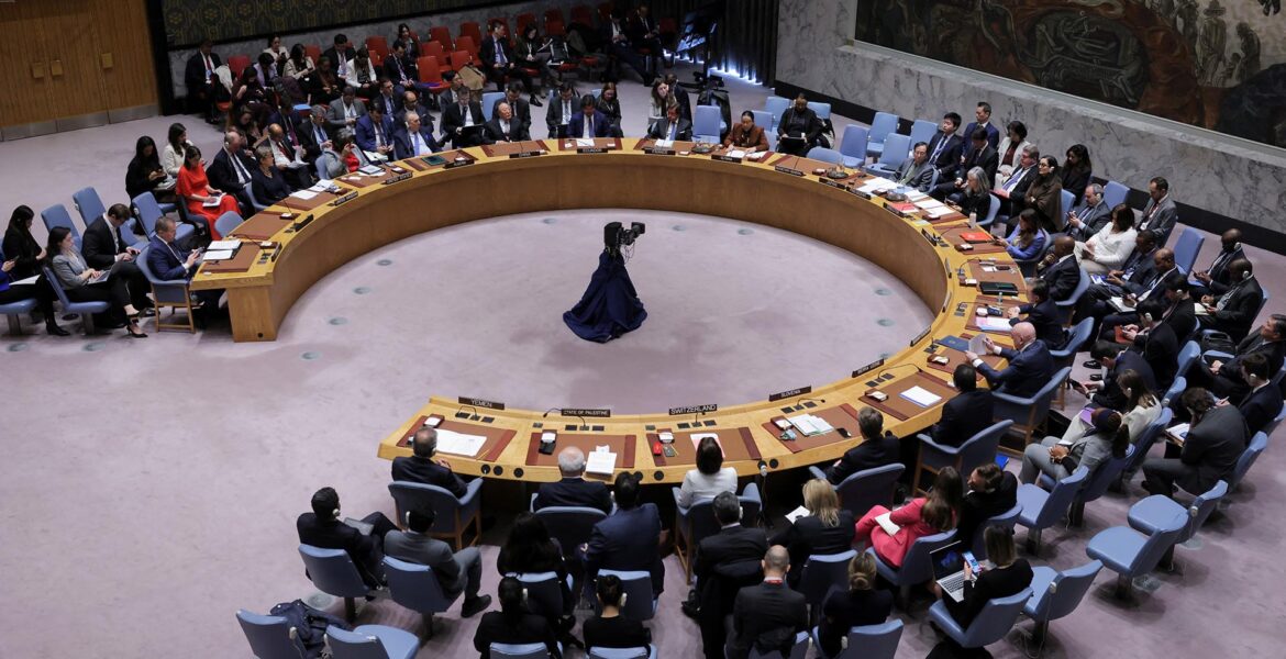 unsc-vote-on-gaza-ceasefire-passes,-us-abstains