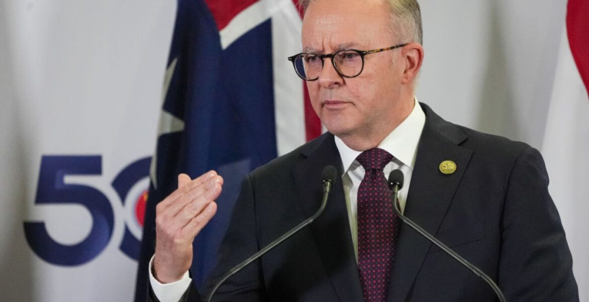 ‘not-good-enough’:-australia’s-pm-slams-explanation-for-aid-workers’-deaths