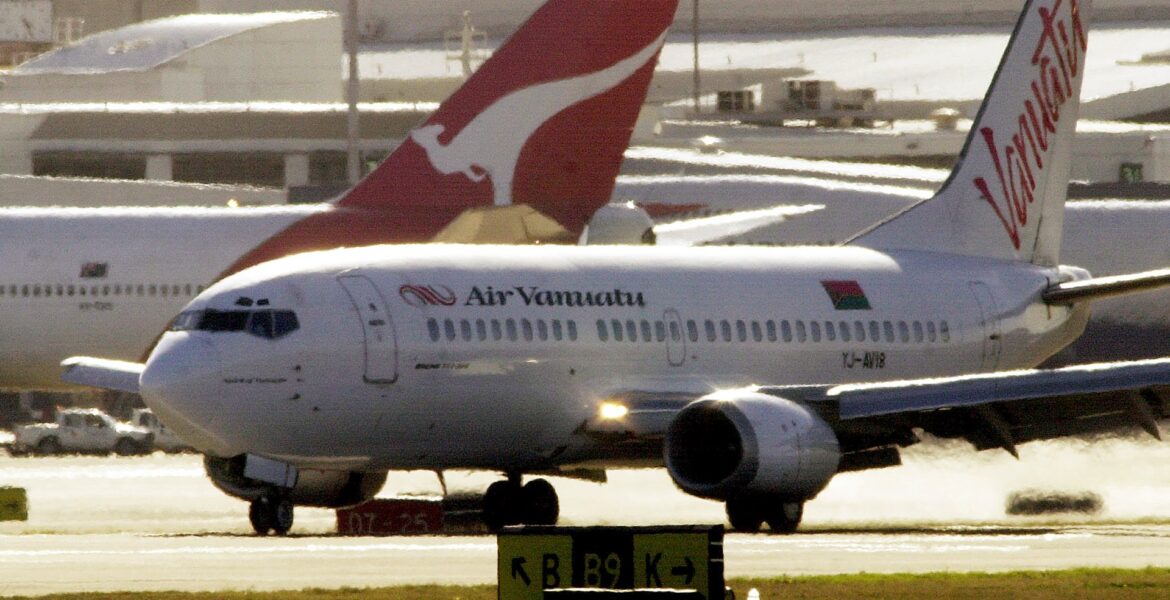air-vanuatu-goes-into-liquidation,-thousands-of-passengers-stranded