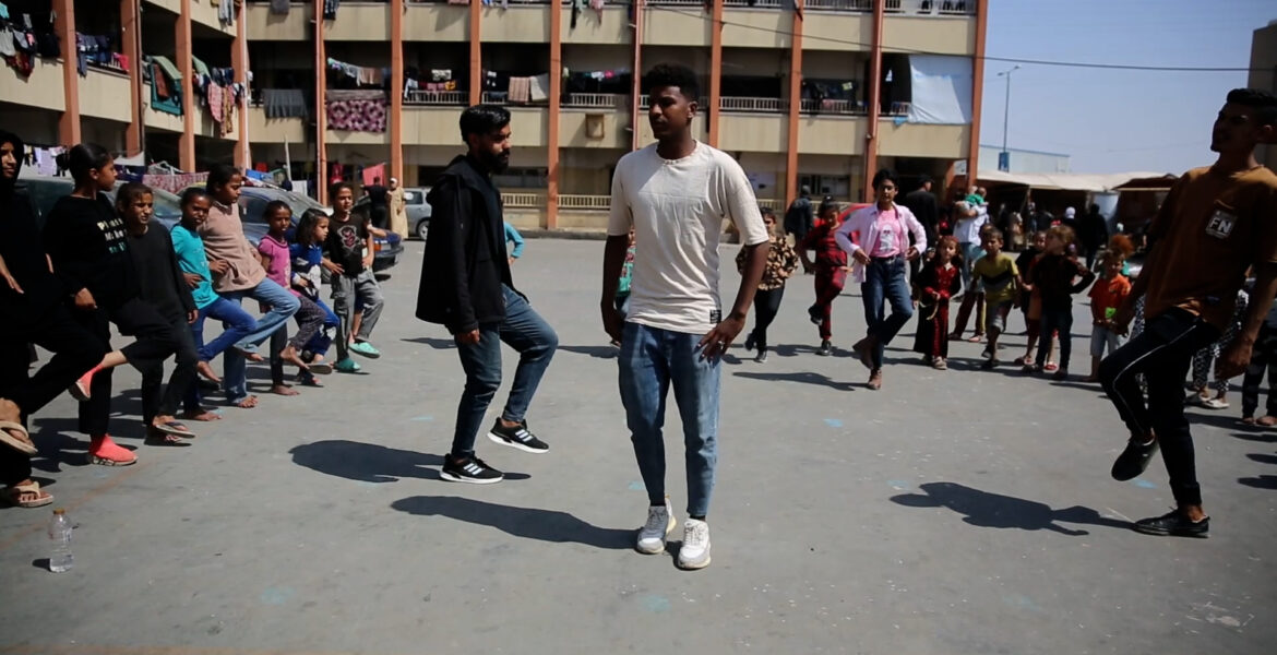 dabke-dance-troupe-brings-relief-to-gaza’s-war-weary-children