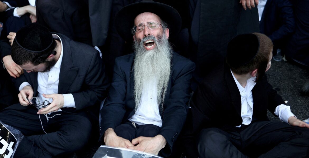 israel’s-ultra-orthodox-leaders-failed.-that’s-why-they-may-stick-with-netanyahu